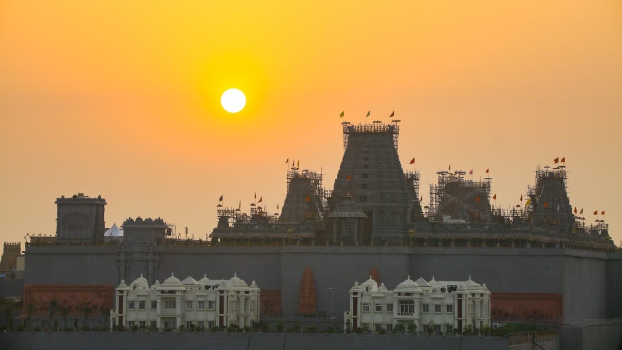 Ydadri : అద్భుతమైన యాదాద్రి.. ఈ ఫోటోలు మిస్ అవ్వకండి..