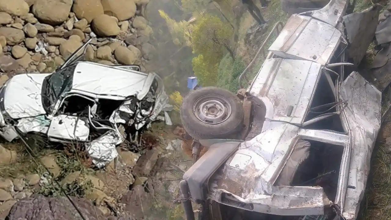 6 Killed, 7 Injured As Car Falls Into Gorge In Poonch District (1)
