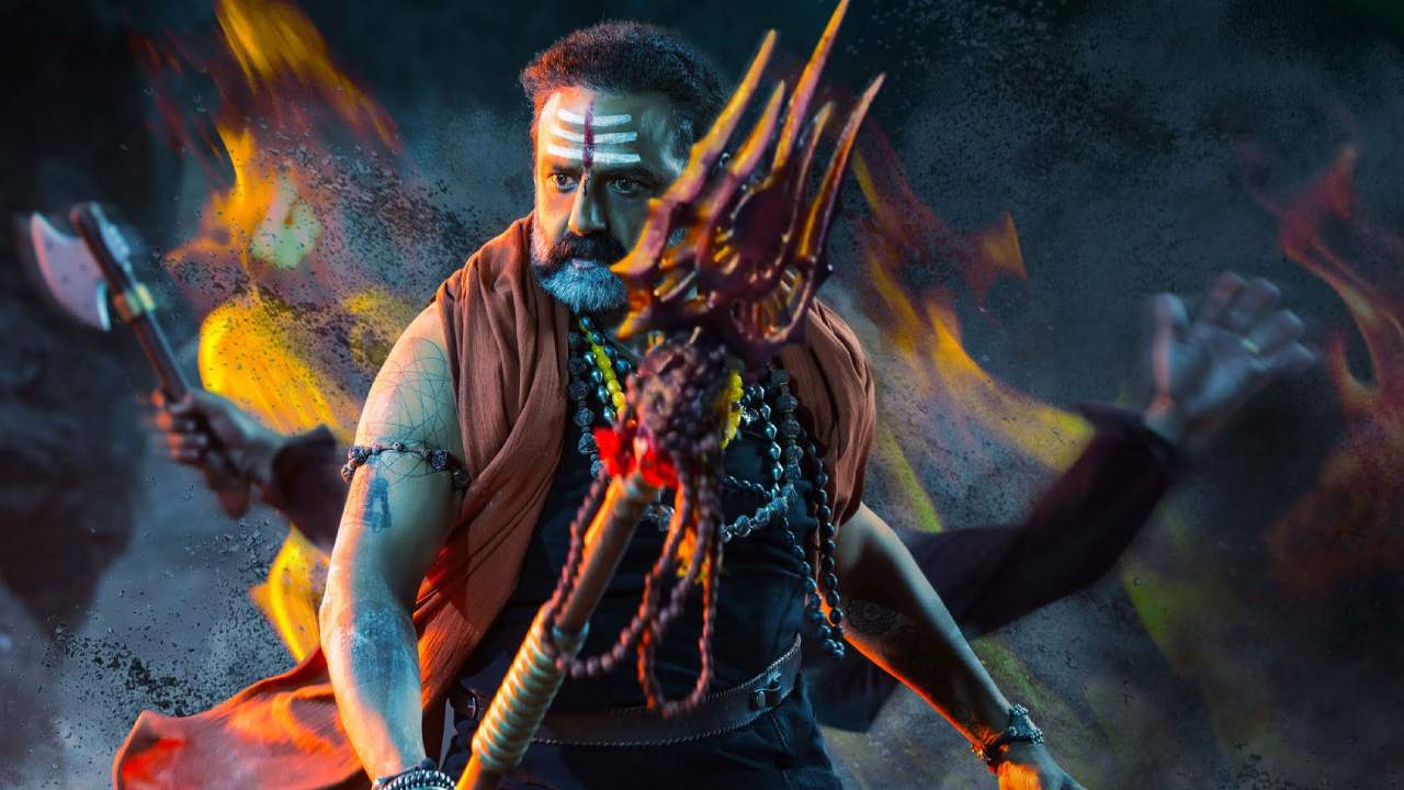 Akhanda: బుల్లితెరపై అఖండ ఆగమనం.. ఎప్పుడంటే..? Akhanda: బుల్లితెరపై అఖండ ఆగమనం.. ఎప్పుడంటే..?