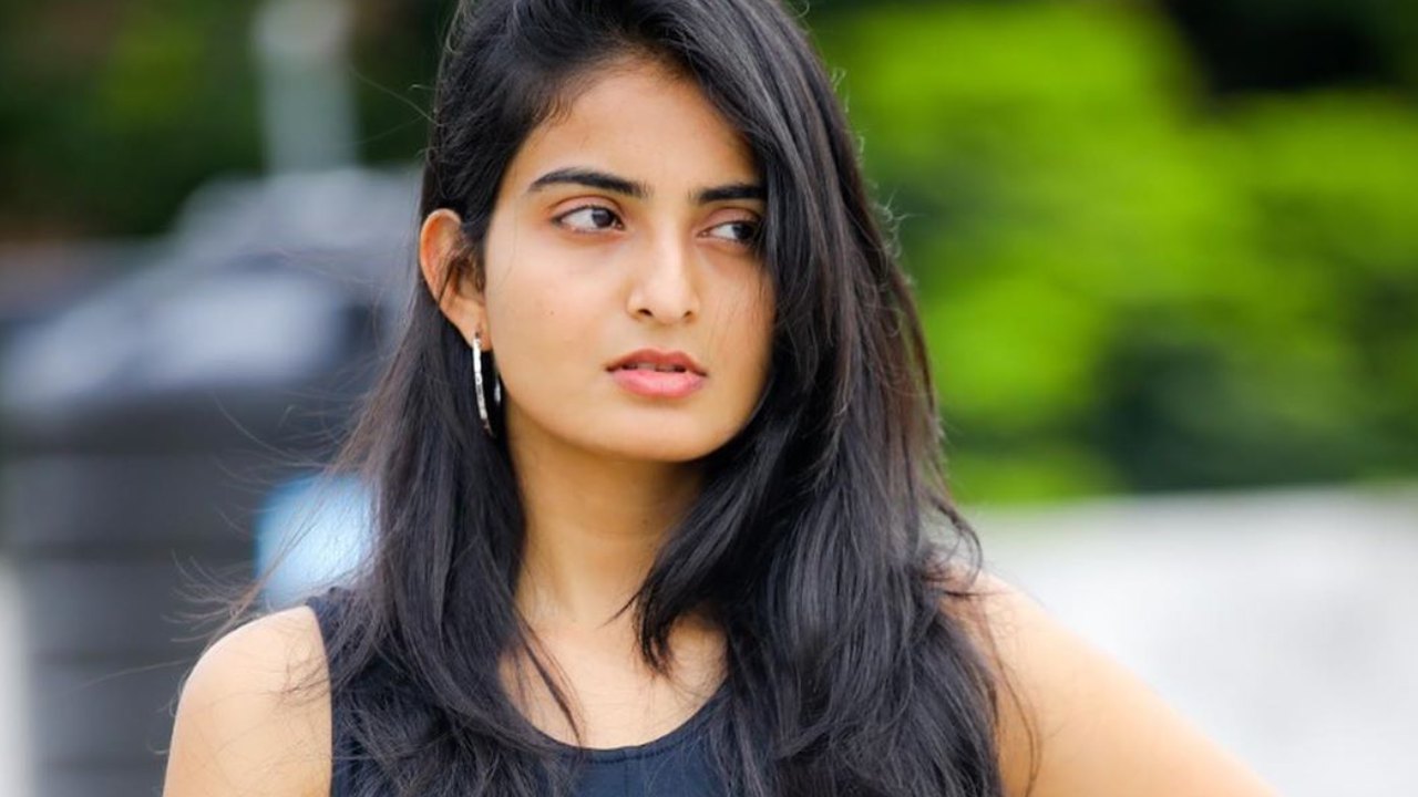 Ananya: కోలీవుడ్లో అడుగుపెడుతున్న అనన్య Ananya: కోలీవుడ్లో అడుగుపెడుతున్న అనన్య
