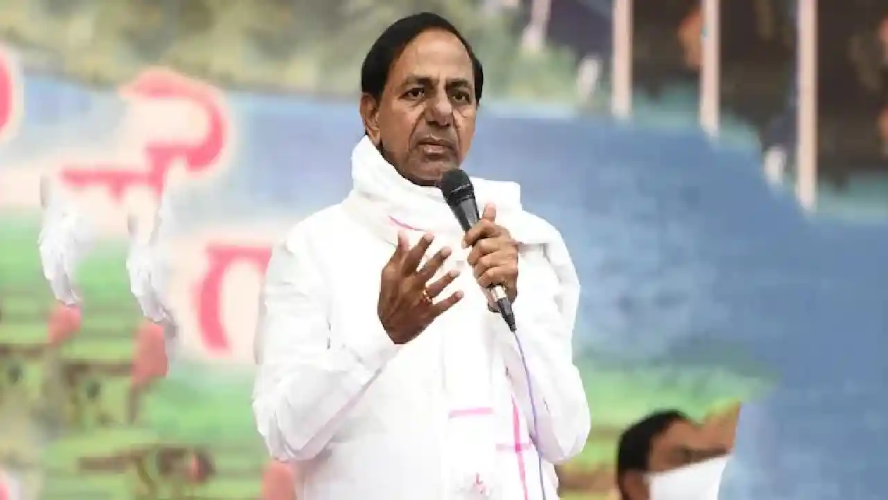 May Day : కార్మిక, కర్షకులకు మే డే శుభాకాంక్షలు తెలిపిన సీఎం కేసీఆర్ May Day : కార్మిక, కర్షకులకు మే డే శుభాకాంక్షలు తెలిపిన సీఎం కేసీఆర్