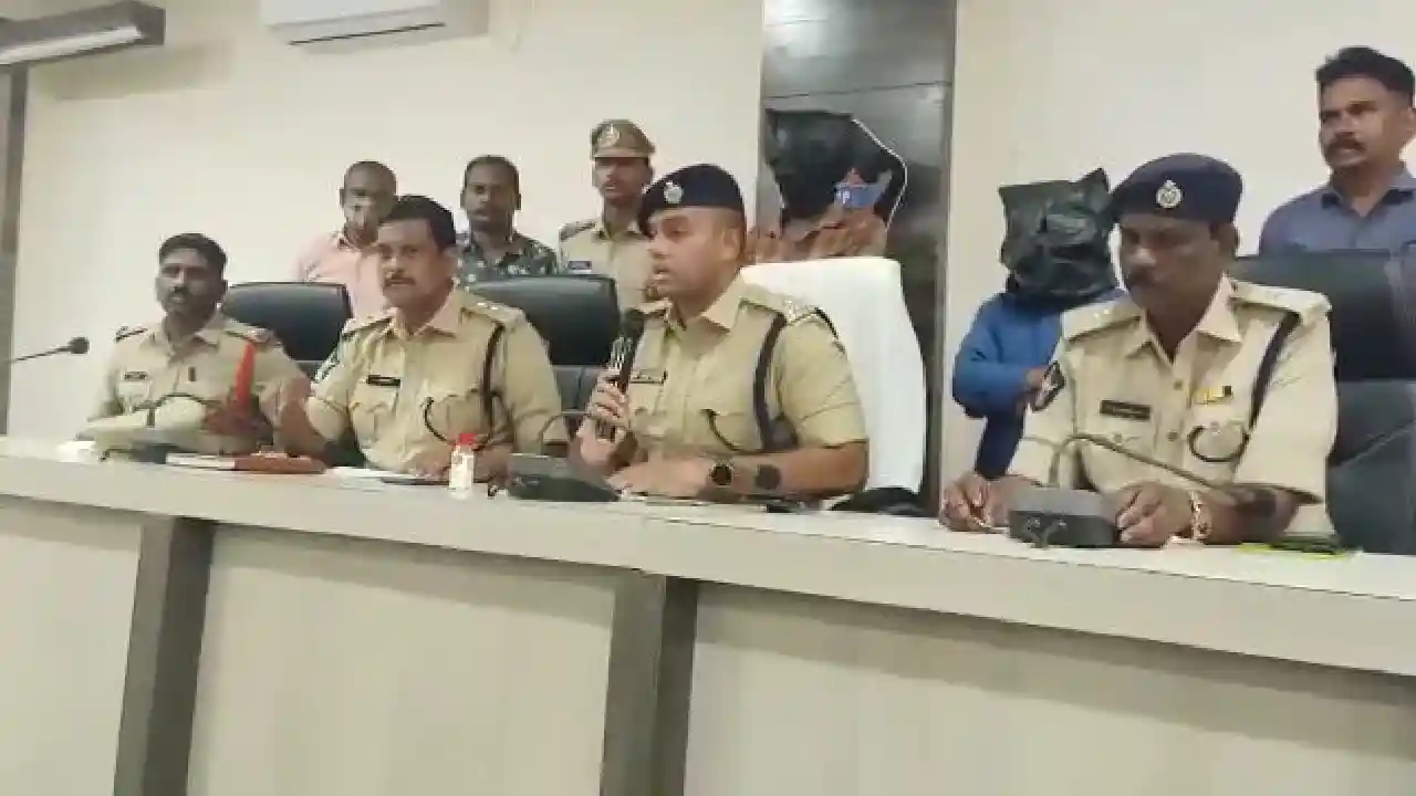 Gunturu : గుంటూరు జిల్లాలో మహిళ హత్య Gunturu : గుంటూరు జిల్లాలో మహిళ హత్య
