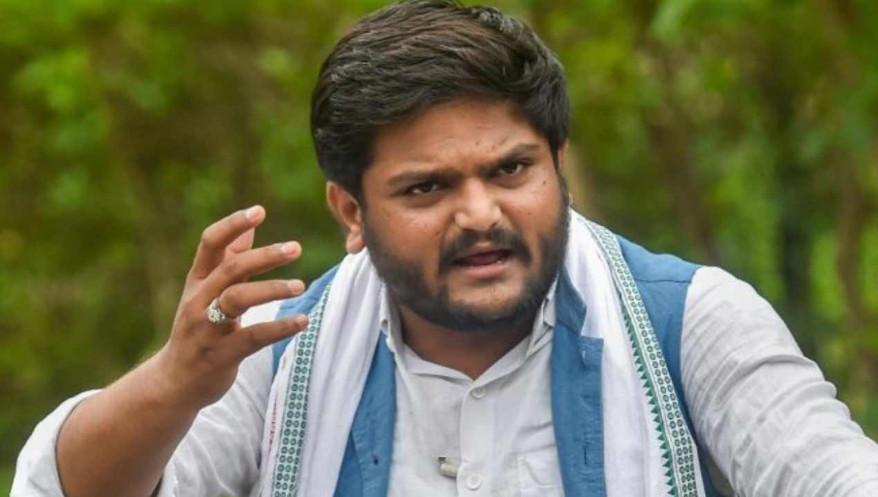 Hardik Patel: మా పార్టీలోకి రండి.. హార్దిక్ పటేల్కు ఆమ్ఆద్మీ పిలుపు Hardik Patel: మా పార్టీలోకి రండి.. హార్దిక్ పటేల్కు ఆమ్ఆద్మీ పిలుపు