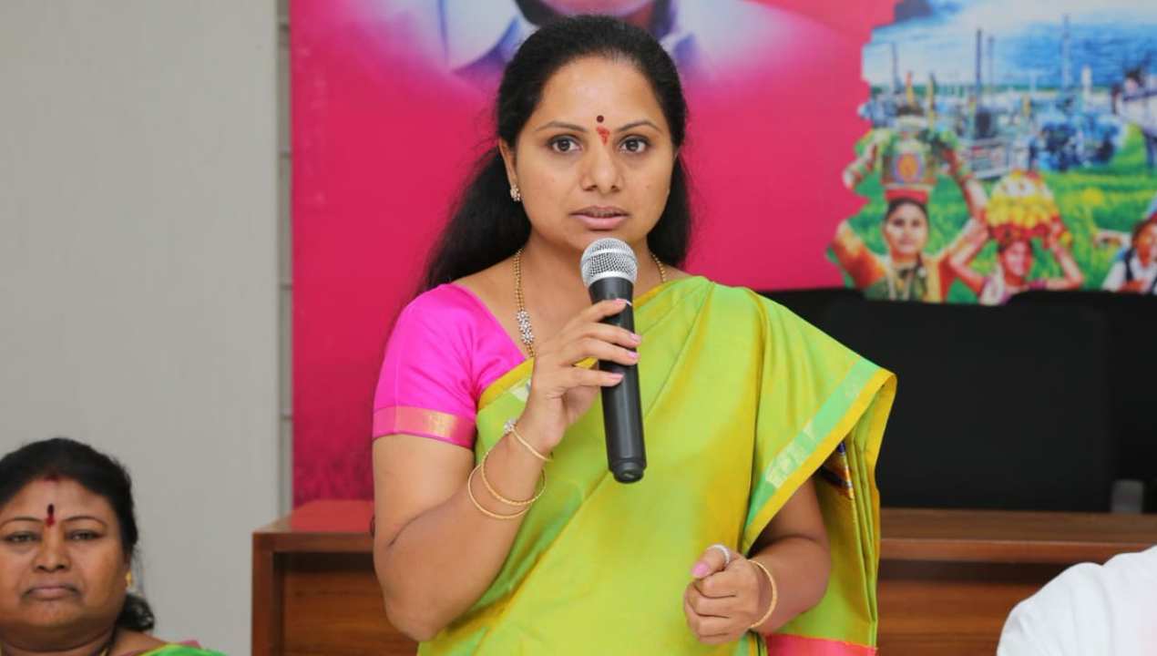 Kalvakuntla kavitha : పంటల సేకరణపై FCI వార్షిక క్యాలెండర్ను విడుదల చేయాలి Kalvakuntla kavitha : పంటల సేకరణపై FCI వార్షిక క్యాలెండర్ను విడుదల చేయాలి