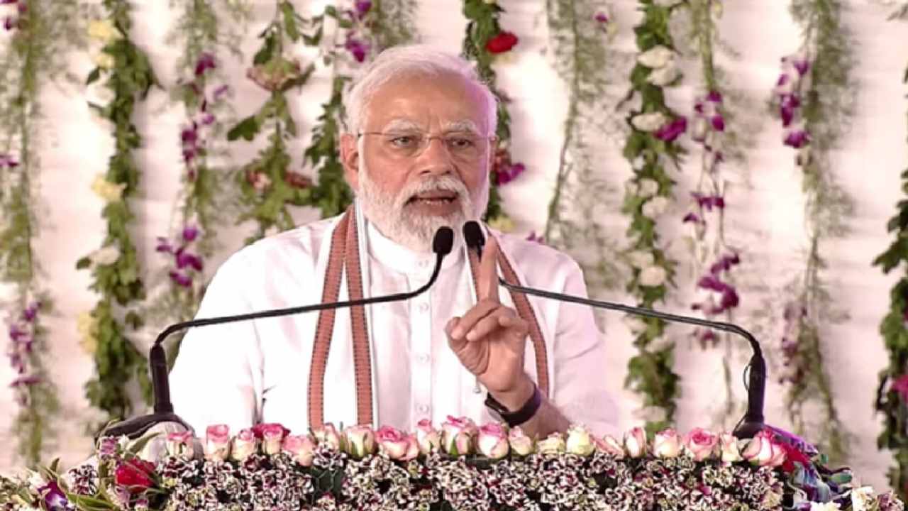 Narendra Modi: కాశ్మీర్ అభివృద్దిలో కొత్త అధ్యాయం: మోదీ Narendra Modi: కాశ్మీర్ అభివృద్దిలో కొత్త అధ్యాయం: మోదీ