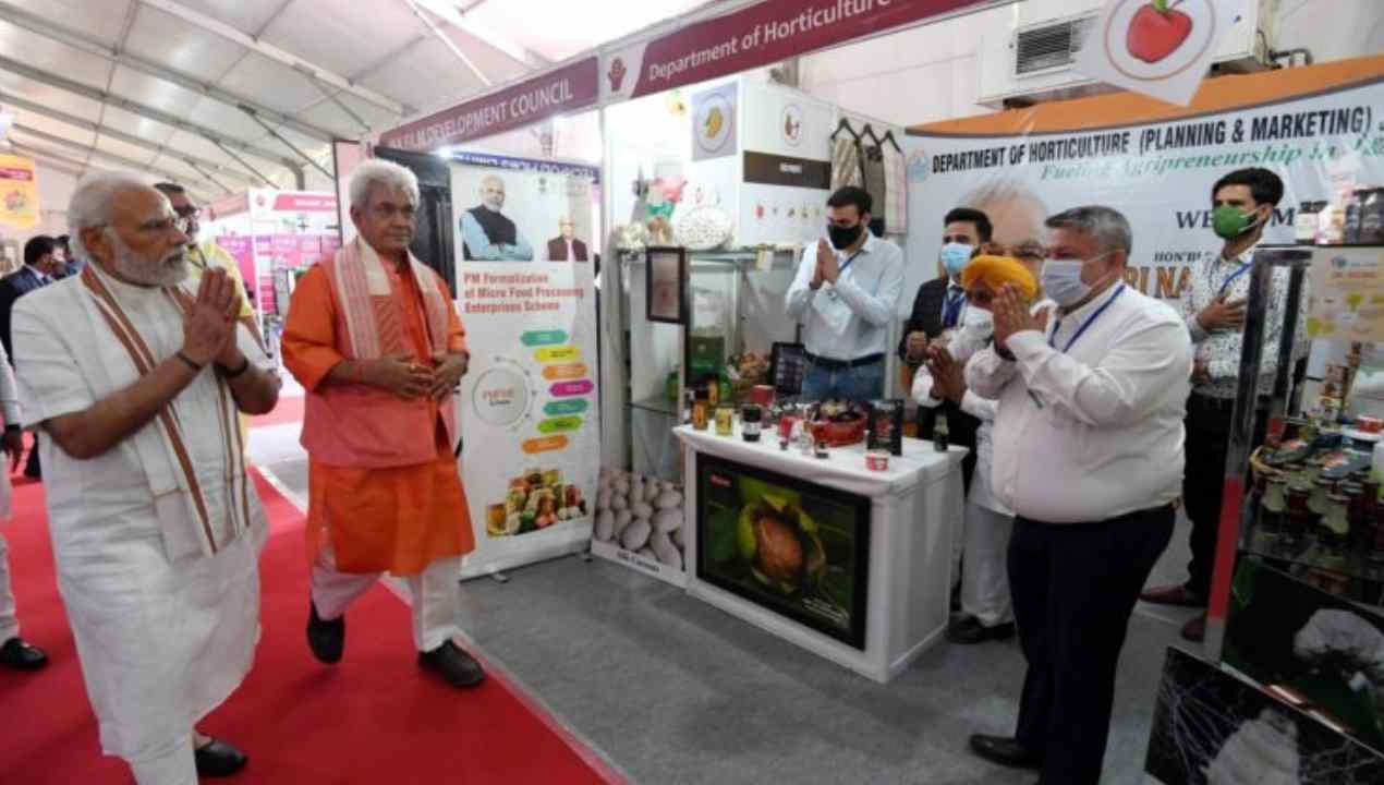 New delhi: పాకిస్థాన్కు స్ట్రాంగ్ కౌంటర్ ఇచ్చిన భారత విదేశాంగ శాఖ New delhi: పాకిస్థాన్కు స్ట్రాంగ్ కౌంటర్ ఇచ్చిన భారత విదేశాంగ శాఖ