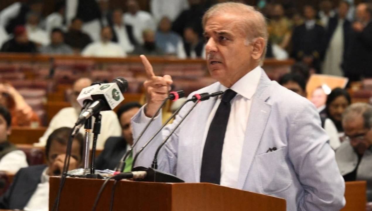 Pak president : భారత్తో సంబంధాలపై పాక్ నూతన ప్రధాని షెహబాజ్ కీలక వ్యాఖ్యలు.. వక్రబుద్ధి బయటపెట్టిండు.. Pak president : భారత్తో సంబంధాలపై పాక్ నూతన ప్రధాని షెహబాజ్ కీలక వ్యాఖ్యలు.. వక్రబుద్ధి బయటపెట్టిండు..