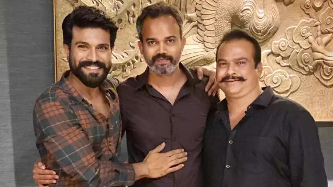 Ram Charan: కేజీఎఫ్ డైరెక్టర్తో చరణ్ సినిమా.. అంతా తూచ్..? Ram Charan: కేజీఎఫ్ డైరెక్టర్తో చరణ్ సినిమా.. అంతా తూచ్..?