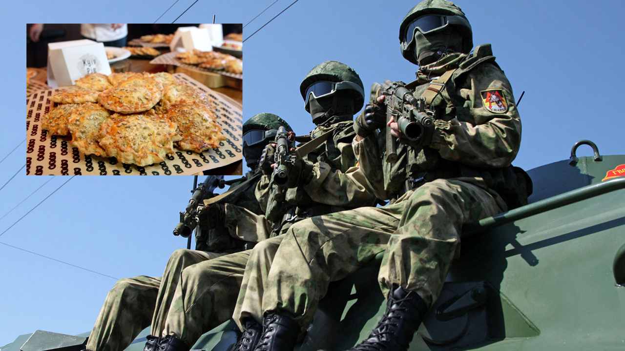 Russian Soldiers Poisoned Food : రష్యా సైనికులకు విషాహారం పెట్టిన యుక్రెయిన్ పౌరులు.. ఇద్దరు మృతి Russian Soldiers Poisoned Food : రష్యా సైనికులకు విషాహారం పెట్టిన యుక్రెయిన్ పౌరులు.. ఇద్దరు మృతి
