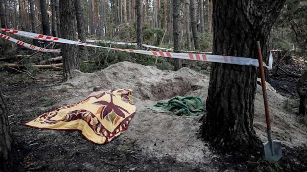 Russian Troops Tortured And Executed A Village Mayor And Her Family, Ukrainian Officials Say (1)