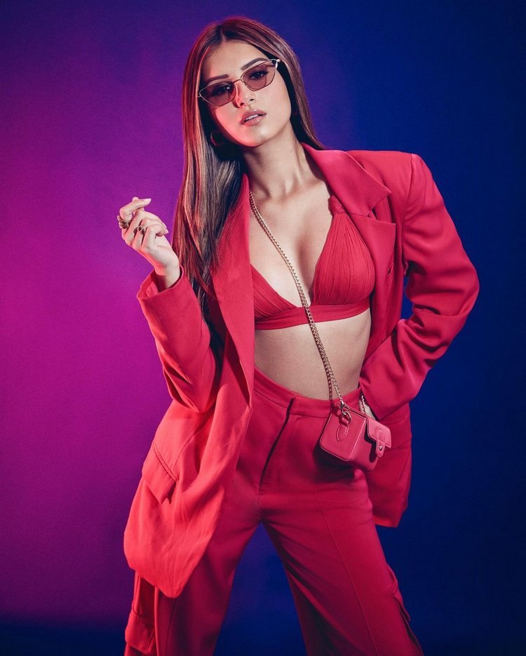 Tara Sutaria6