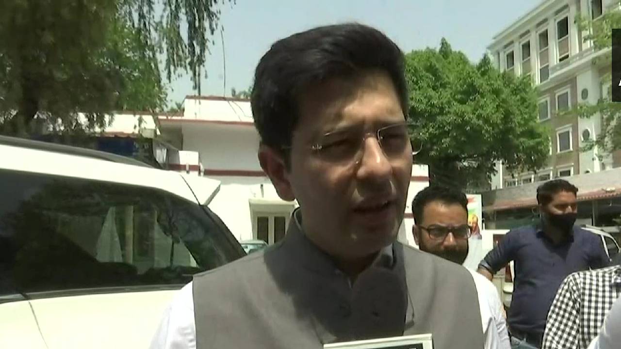 AAP Raghav Chadha: కాంగ్రెస్ ఒక చచ్చిన గుర్రం, బీజేపీకి ప్రత్యామ్న్యాయం ఆప్: ఆప్ ఎంపీ రాఘవ్ చద్దా AAP Raghav Chadha: కాంగ్రెస్ ఒక చచ్చిన గుర్రం, బీజేపీకి ప్రత్యామ్న్యాయం ఆప్: ఆప్ ఎంపీ రాఘవ్ చద్దా