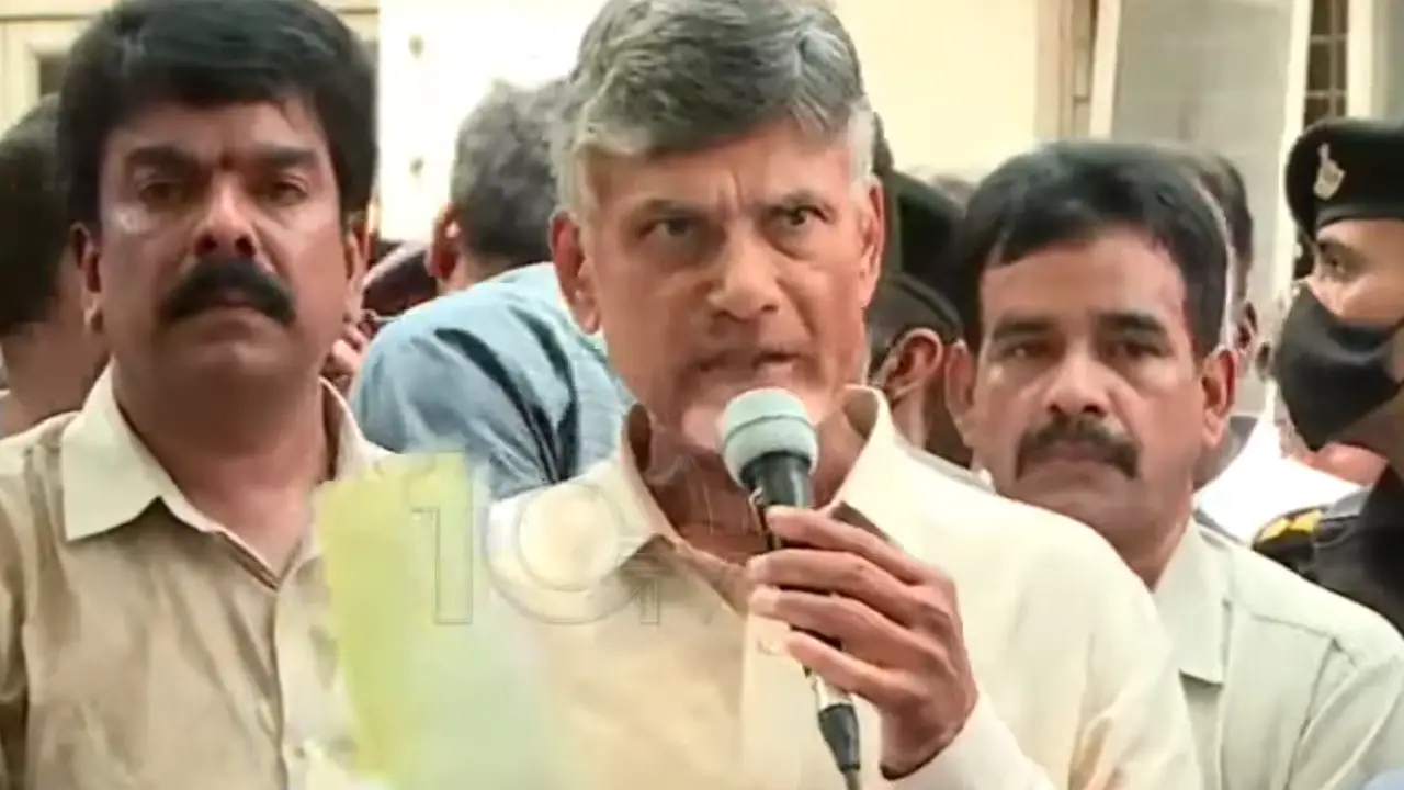 Vijayawada : ఏపీలో మహిళలకు రక్షణ ఉందా ? ఆ ముగ్గురికి ఉరిశిక్ష వేయాలి Vijayawada : ఏపీలో మహిళలకు రక్షణ ఉందా ? ఆ ముగ్గురికి ఉరిశిక్ష వేయాలి