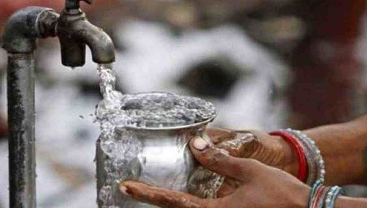 Drinking water : గ్రేటర్ పరిధిలో పలు ప్రాంతాలకు రేపు తాగునీటి సరఫరా బంద్ Drinking water : గ్రేటర్ పరిధిలో పలు ప్రాంతాలకు రేపు తాగునీటి సరఫరా బంద్