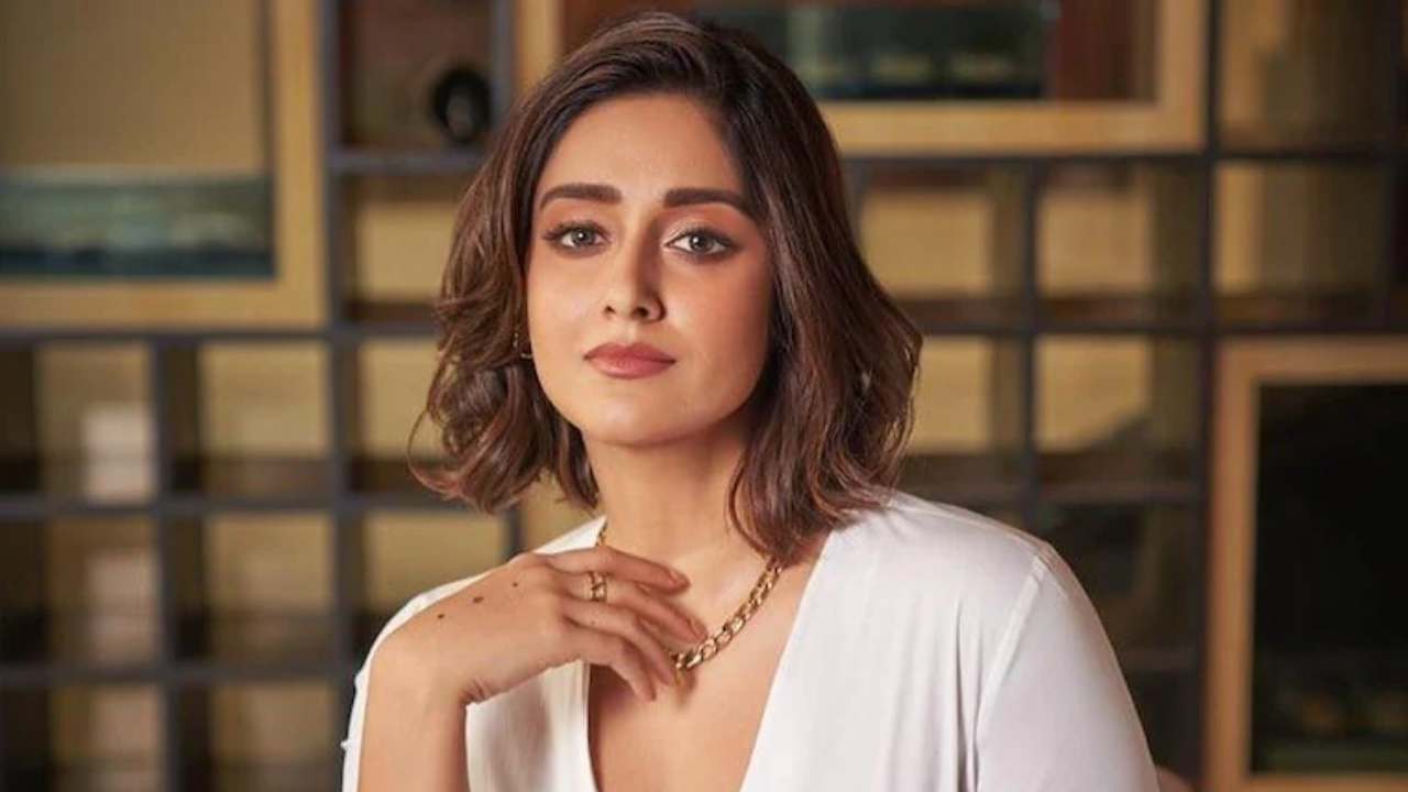 Ileana : 12 ఏళ్ళ వయసులోనుంచే.. ఆత్మహత్య చేసుకోవాలి అనుకున్నా.. Ileana : 12 ఏళ్ళ వయసులోనుంచే.. ఆత్మహత్య చేసుకోవాలి అనుకున్నా..