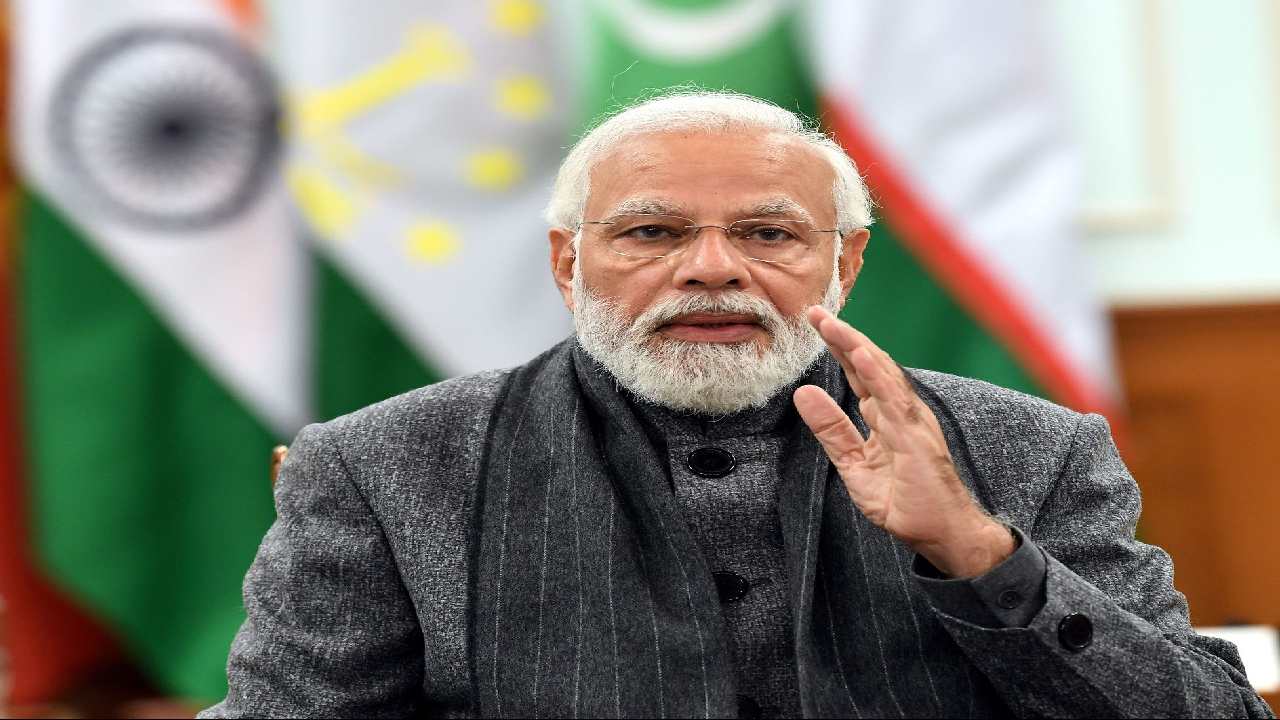 PM Modi: సిక్కు గురు 400వ జయంతి.. ఎర్రకోట నుంచి ప్రధాని ప్రసంగం PM Modi: సిక్కు గురు 400వ జయంతి.. ఎర్రకోట నుంచి ప్రధాని ప్రసంగం