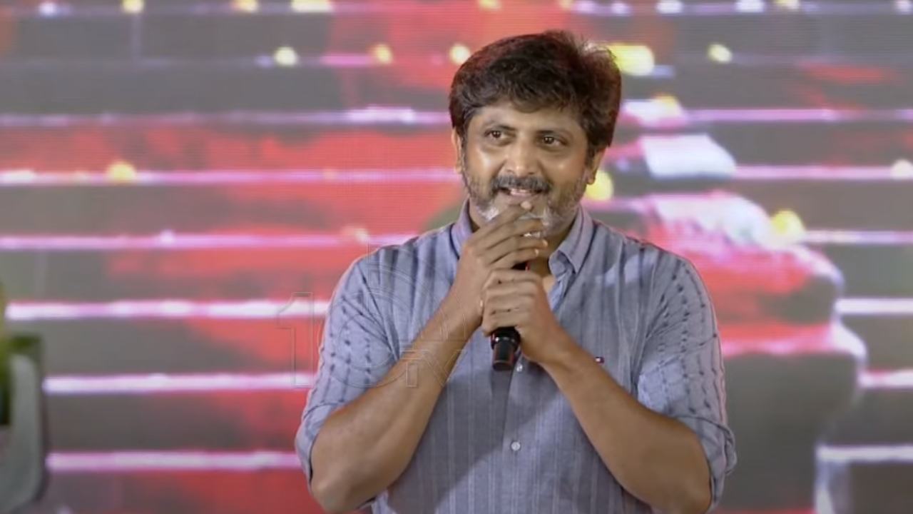 Mohana Raja : వారసత్వం అంటే పదవి కాదు భాద్యత.. రామ్ చరణ్ ప్రతి రోజు అది ప్రూవ్ చేసుకుంటున్నారు.. Mohana Raja : వారసత్వం అంటే పదవి కాదు భాద్యత.. రామ్ చరణ్ ప్రతి రోజు అది ప్రూవ్ చేసుకుంటున్నారు..
