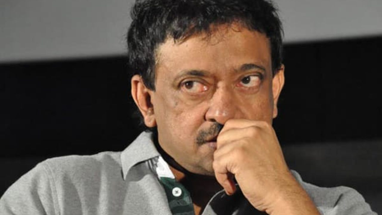 RGV : ముదురుతున్న లాంగ్వేజ్ వార్.. బాలీవుడ్కి ఛాలెంజ్ చేస్తూ మధ్యలో దూరిన ఆర్జీవీ.. RGV : ముదురుతున్న లాంగ్వేజ్ వార్.. బాలీవుడ్కి ఛాలెంజ్ చేస్తూ మధ్యలో దూరిన ఆర్జీవీ..
