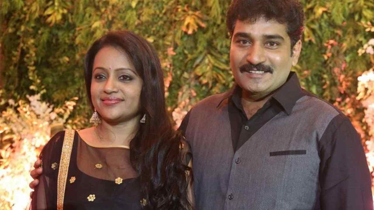 Suma Kanakala : అవును నాకు, రాజీవ్కి చాలా గొడవలు అయ్యాయి.. విడాకులు అనేవి.. Suma Kanakala : అవును నాకు, రాజీవ్కి చాలా గొడవలు అయ్యాయి.. విడాకులు అనేవి..
