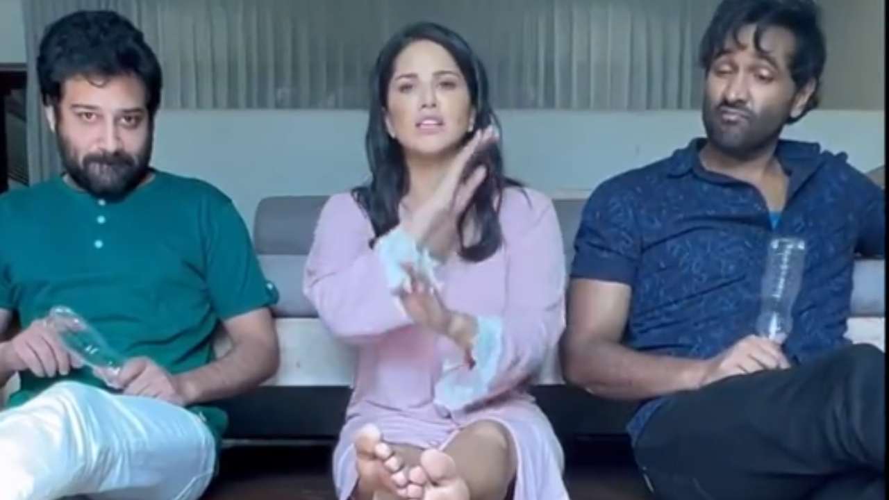 Manchu Vishnu : సన్నీలియోన్ తో మంచు విష్ణు సరదా ఆటలు.. తోడుగా శివబాలాజీ.. Manchu Vishnu : సన్నీలియోన్ తో మంచు విష్ణు సరదా ఆటలు.. తోడుగా శివబాలాజీ..