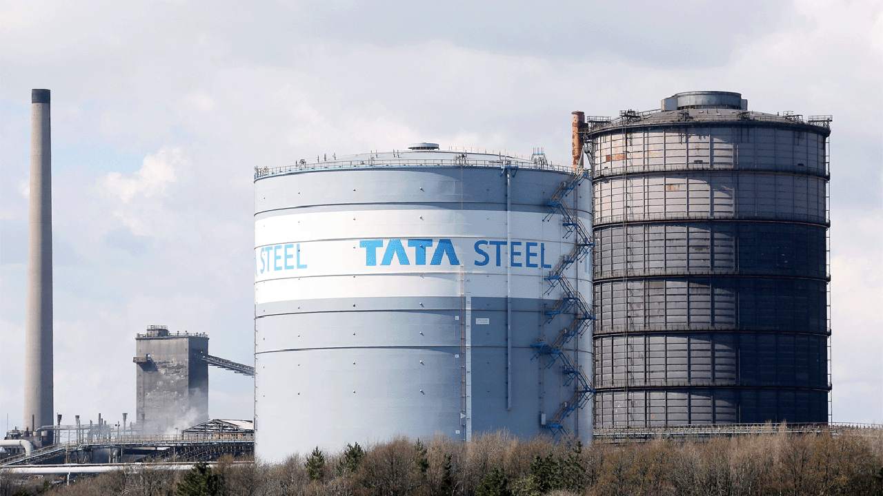TATA Steel: యుక్రెయిన్ తో యుద్ధం నేపథ్యంలో రష్యాతో వాణిజ్యాన్ని నిలిపివేసిన టాటా స్టీల్ TATA Steel: యుక్రెయిన్ తో యుద్ధం నేపథ్యంలో రష్యాతో వాణిజ్యాన్ని నిలిపివేసిన టాటా స్టీల్