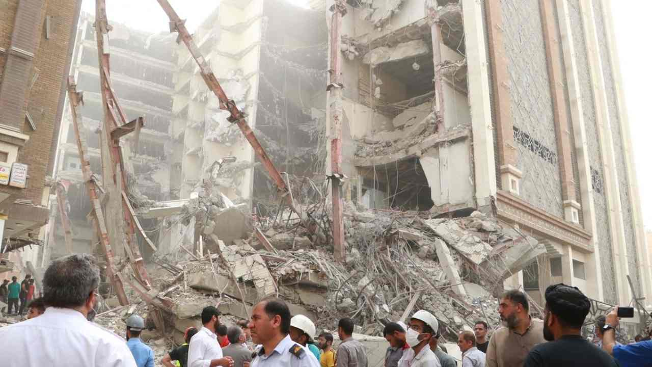 5 Dead, Scores Trapped After 10 Storey Building Collapses In Iran (1)