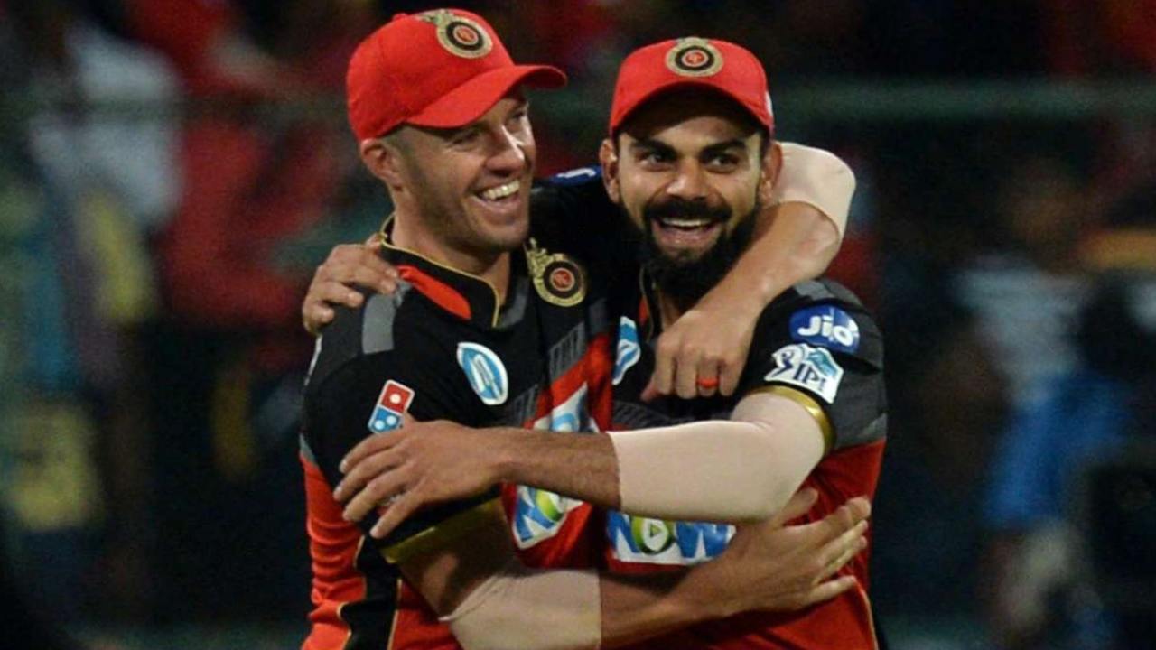 AB de Villiers: ఐపీఎల్ రీఎంట్రీపై ఏబీ డివిలియర్స్ క్లారిటీ.. కోహ్లీ అప్పుడే చెప్పాడుగా..! AB de Villiers: ఐపీఎల్ రీఎంట్రీపై ఏబీ డివిలియర్స్ క్లారిటీ.. కోహ్లీ అప్పుడే చెప్పాడుగా..!