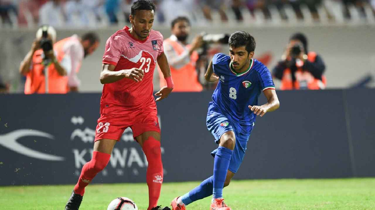 Asian Cup: ఫుట్బాల్ ఆసియన్ కప్ నిర్వహణ వదులుకున్న చైనా Asian Cup: ఫుట్బాల్ ఆసియన్ కప్ నిర్వహణ వదులుకున్న చైనా