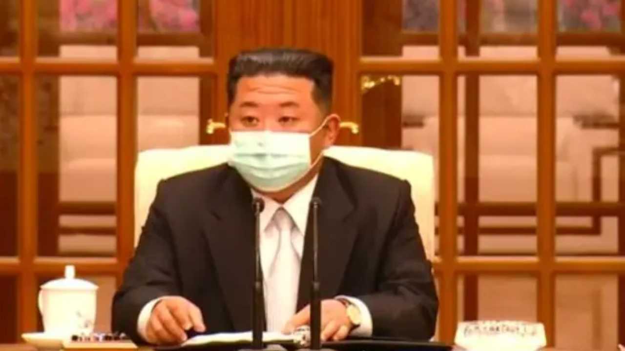 North Korea: కొవిడ్పై గెలిచామని ప్రకటించిన కిమ్ జంగ్ ఉన్ North Korea: కొవిడ్పై గెలిచామని ప్రకటించిన కిమ్ జంగ్ ఉన్