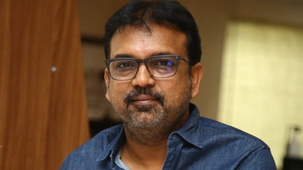 Koratala Siva: ఆచార్య దెబ్బకు తెగ కష్టపడుతోన్న కొరటాల..? Koratala Siva: ఆచార్య దెబ్బకు తెగ కష్టపడుతోన్న కొరటాల..?