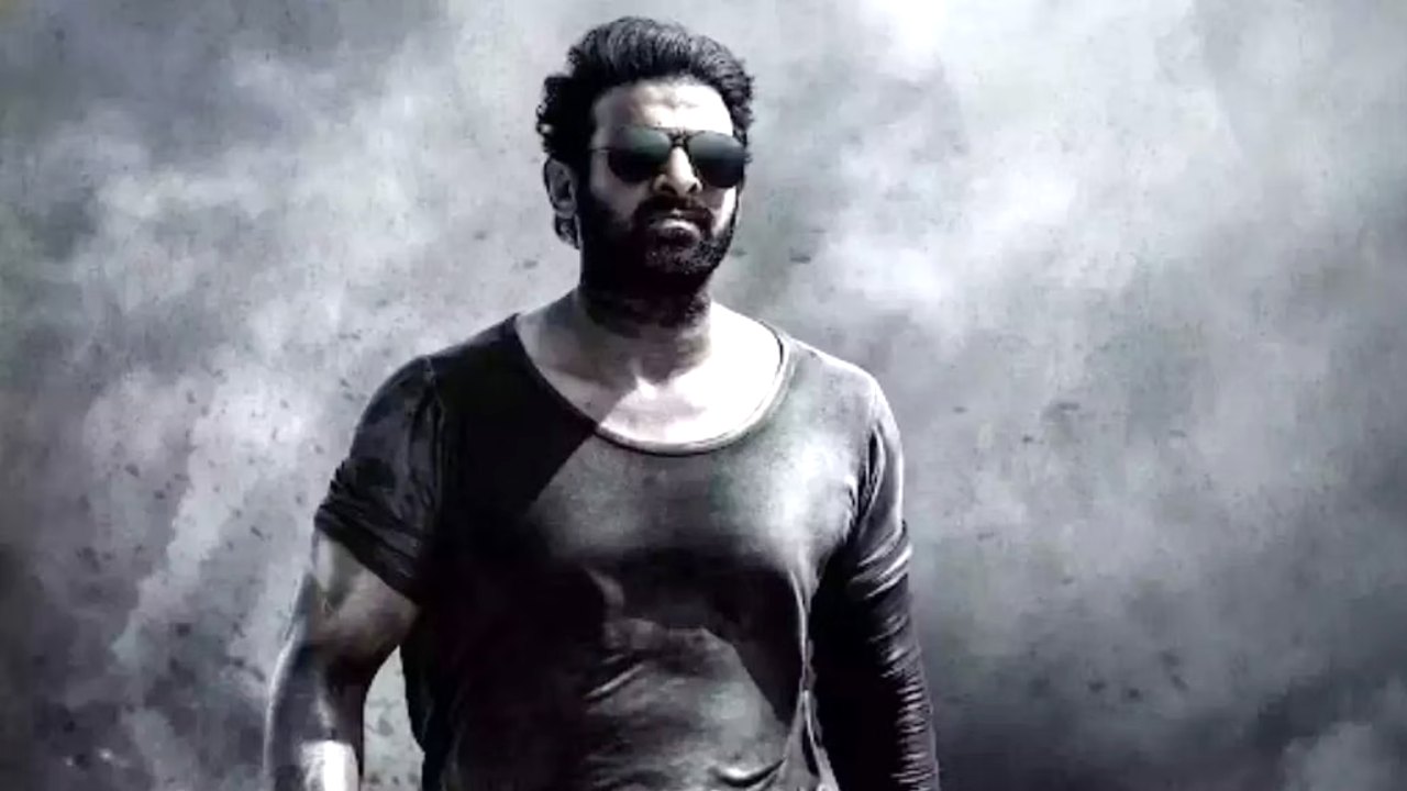 Salaar: ప్రభాస్ ఫ్యాన్స్కు ఎదురుచూపులు తప్పవా..? Salaar: ప్రభాస్ ఫ్యాన్స్కు ఎదురుచూపులు తప్పవా..?