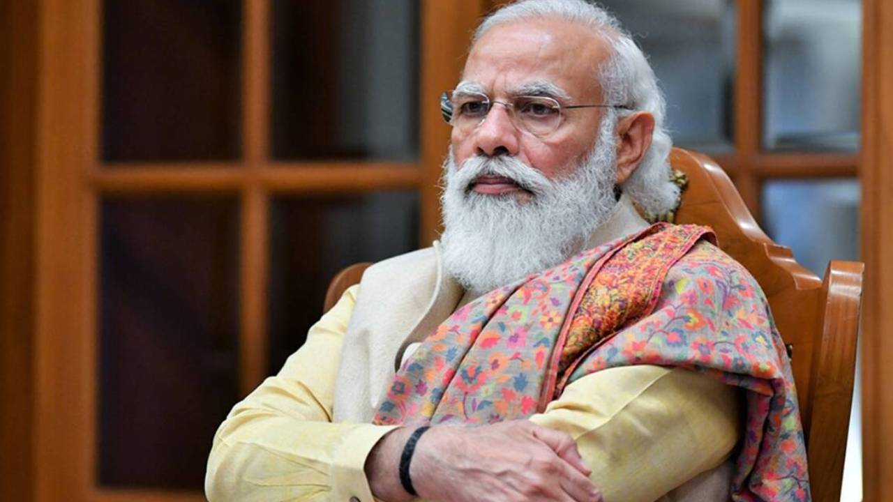 PM Modi: రేపు హైదరాబాద్కు ప్రధాని మోదీ రాక.. స్వాగతం పలకనున్న.. PM Modi: రేపు హైదరాబాద్కు ప్రధాని మోదీ రాక.. స్వాగతం పలకనున్న..