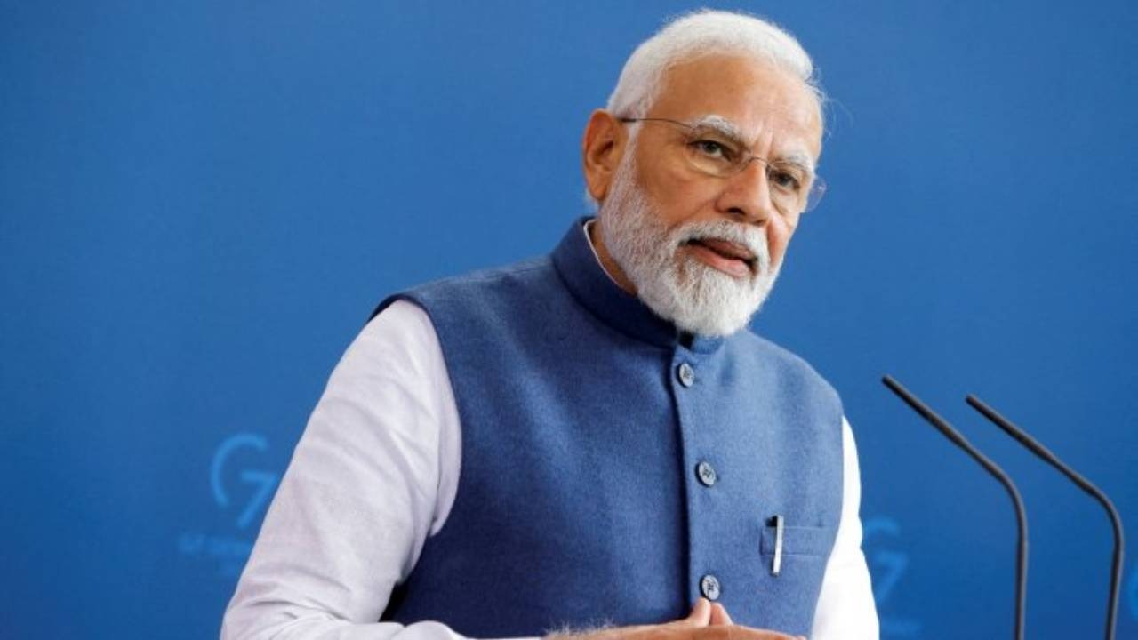 Pm modi: నేడు రాష్ట్రానికి ప్రధాని మోదీ.. రెండున్నర గంటలు పర్యటన.. షెడ్యూల్ ఇలా.. Pm modi: నేడు రాష్ట్రానికి ప్రధాని మోదీ.. రెండున్నర గంటలు పర్యటన.. షెడ్యూల్ ఇలా..