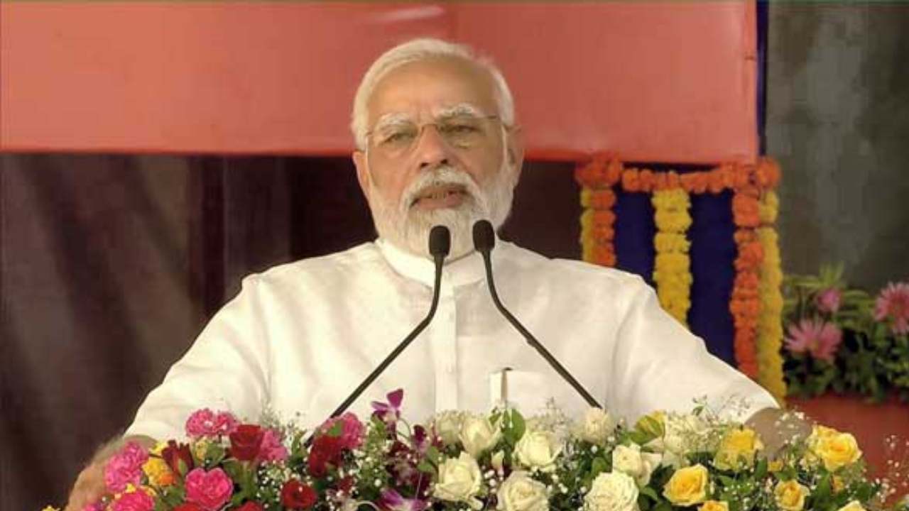 Gujarat : 8 ఏళ్ల పాలనలో గాంధీజీ, పటేల్ కలల సాకారానికి కృషి చేశాం : ప్రధాని మోడీ Gujarat : 8 ఏళ్ల పాలనలో గాంధీజీ, పటేల్ కలల సాకారానికి కృషి చేశాం : ప్రధాని మోడీ