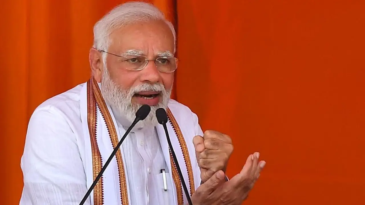 PM Modi : ప్రధాని షెడ్యూల్లో లేని బేగంపేట్ బీజేపీ సభ..ఆఖరి నిమిషంలో.. పీఎంవోను ఒప్పించింది ఎవరు..? PM Modi : ప్రధాని షెడ్యూల్లో లేని బేగంపేట్ బీజేపీ సభ..ఆఖరి నిమిషంలో.. పీఎంవోను ఒప్పించింది ఎవరు..?