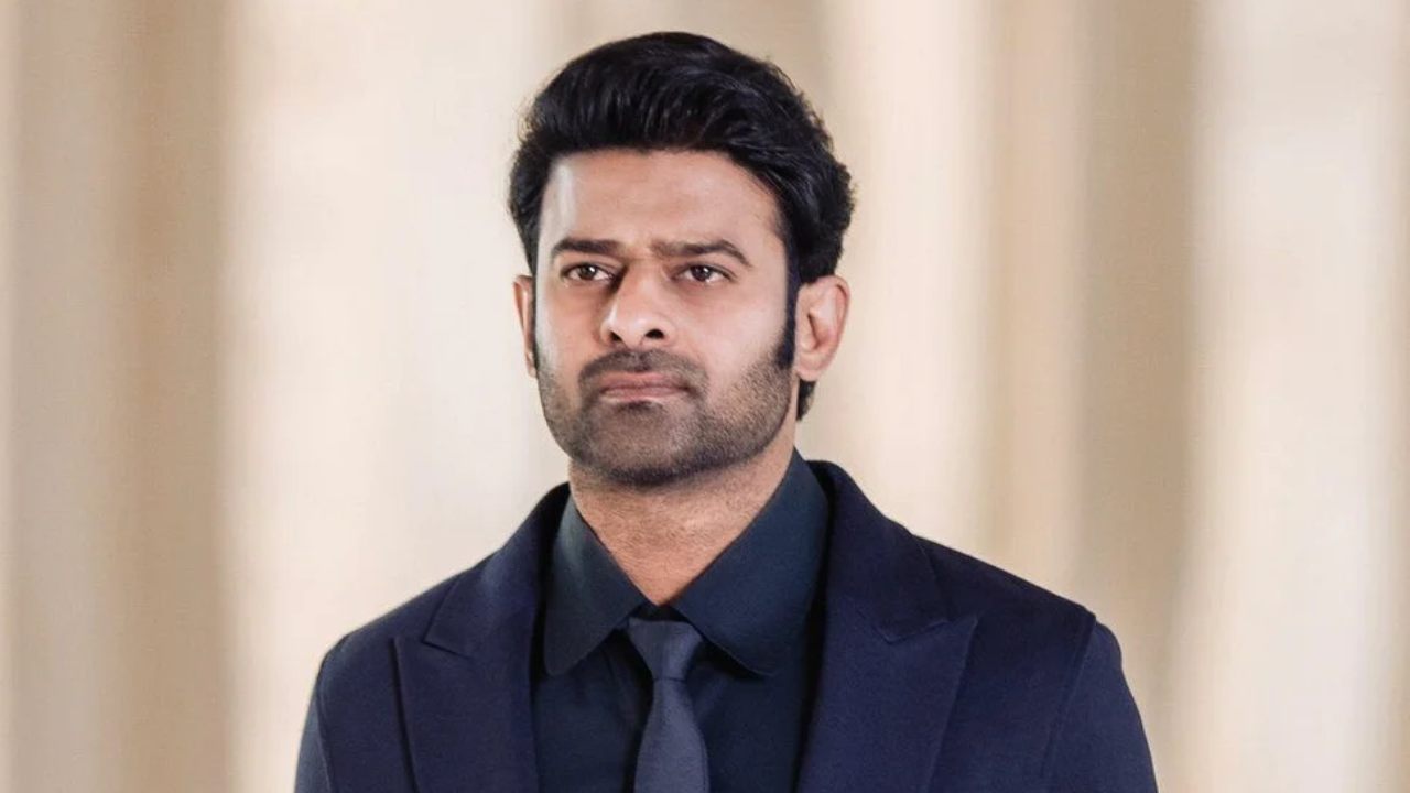 Prabhas: పండగకే టెండర్ పెట్టిన ప్రభాస్.. నిజమేనా? Prabhas: పండగకే టెండర్ పెట్టిన ప్రభాస్.. నిజమేనా?