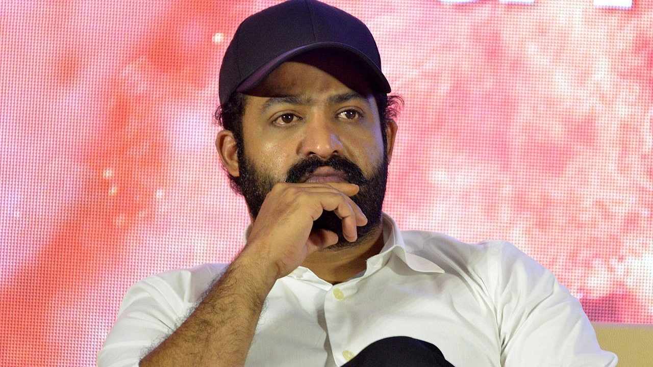NTR: ఎన్టీఆర్ కోసం భారీగా ప్లాన్ చేస్తున్న ప్రశాంత్ నీల్ NTR: ఎన్టీఆర్ కోసం భారీగా ప్లాన్ చేస్తున్న ప్రశాంత్ నీల్
