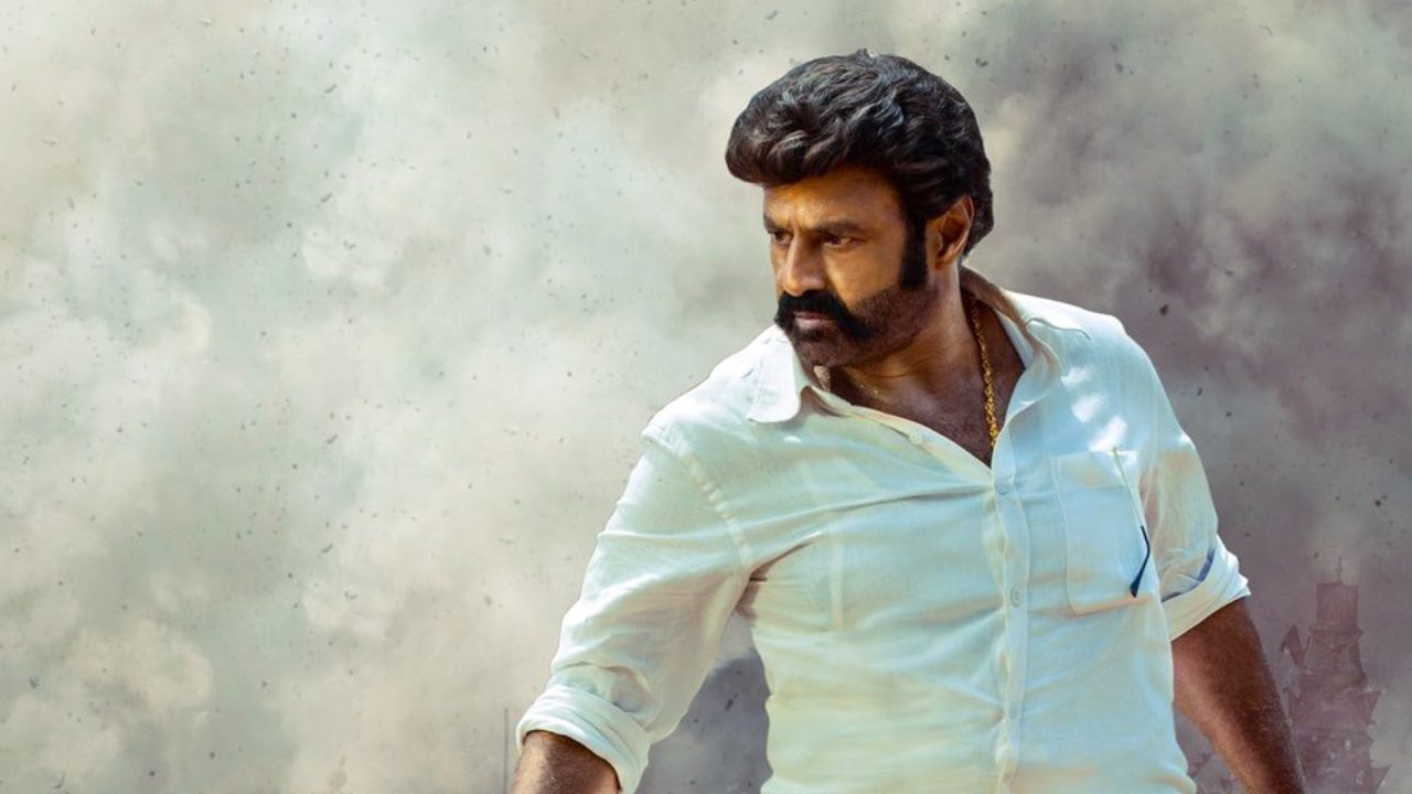 NBK108: బాలయ్య కోసం సీనియర్ హీరోయిన్..? NBK108: బాలయ్య కోసం సీనియర్ హీరోయిన్..?