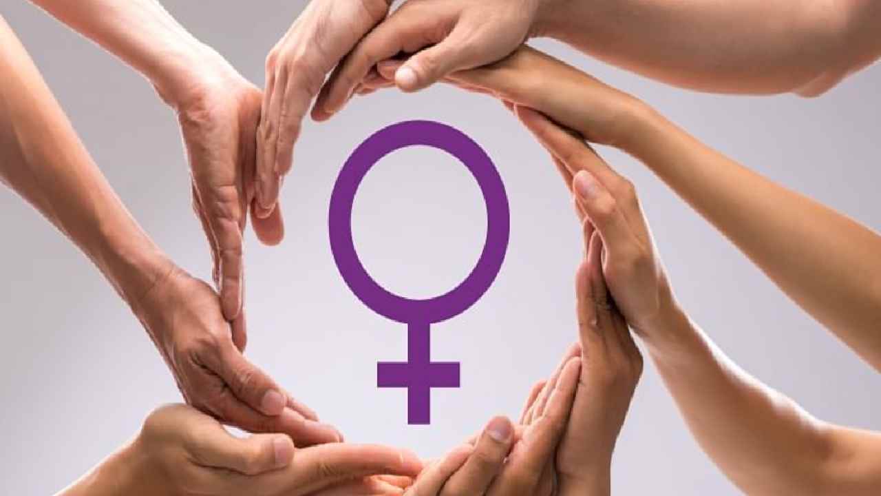 She Teams: షీ టీమ్స్కు వెల్లువెత్తిన ఫిర్యాదులు.. నిందితులపై కేసులు She Teams: షీ టీమ్స్కు వెల్లువెత్తిన ఫిర్యాదులు.. నిందితులపై కేసులు