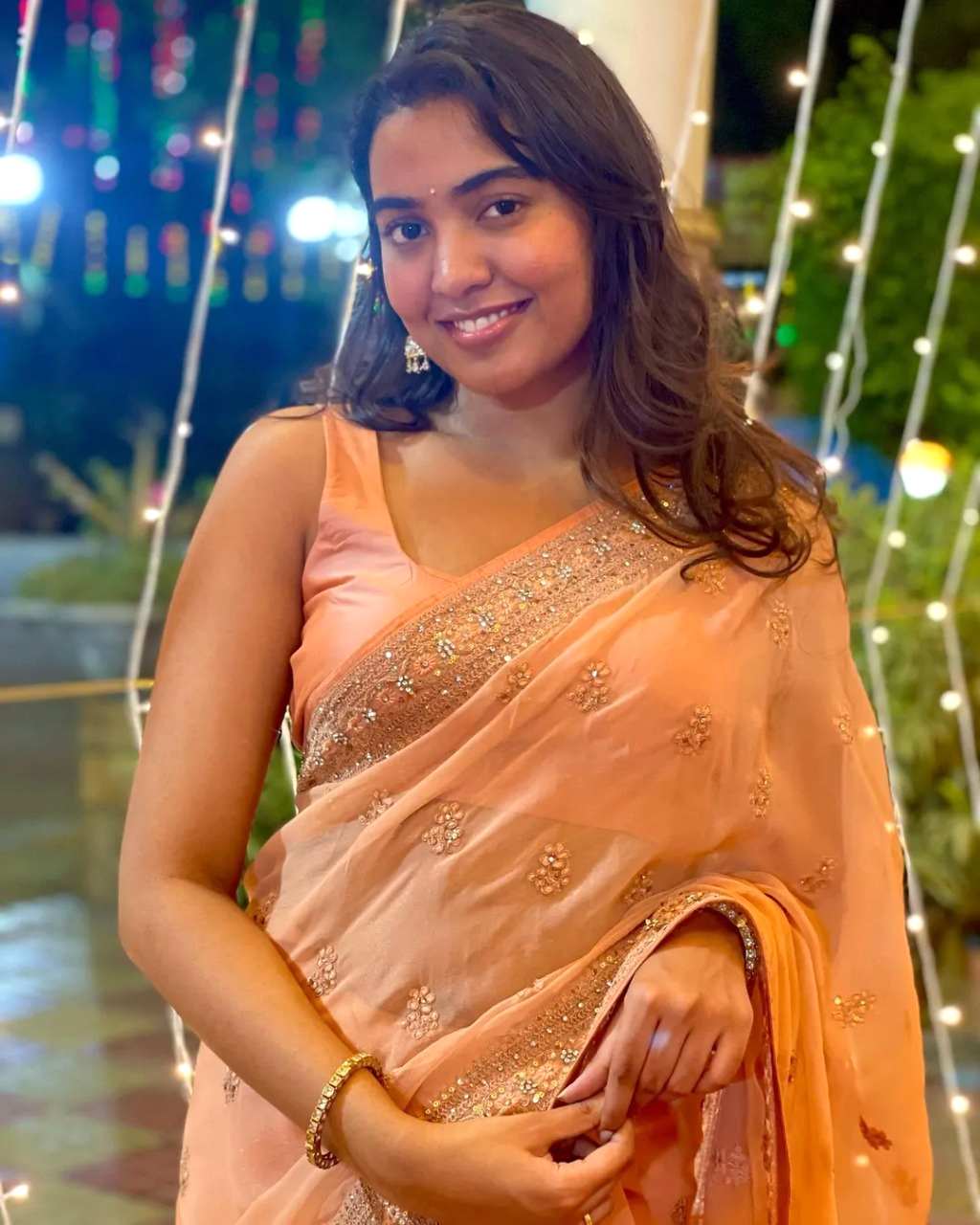 Shivathmika Rajashekar Cute Stills In Saree Goes Viral003