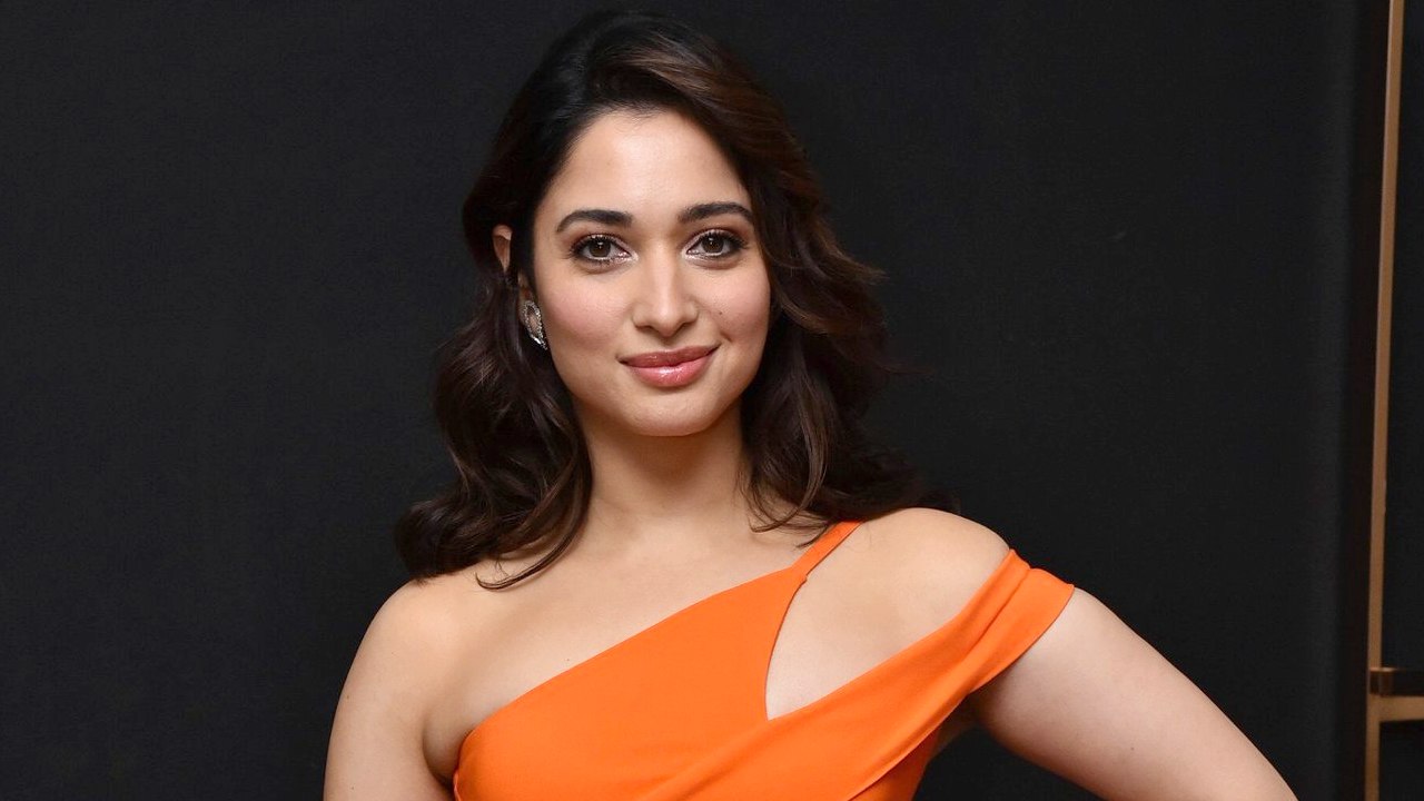 Tamannaah: ఆ ఒక్క సినిమా చేయకుండా ఉండాల్సింది.. తమన్నా షాకింగ్ కామెంట్స్! Tamannaah: ఆ ఒక్క సినిమా చేయకుండా ఉండాల్సింది.. తమన్నా షాకింగ్ కామెంట్స్!