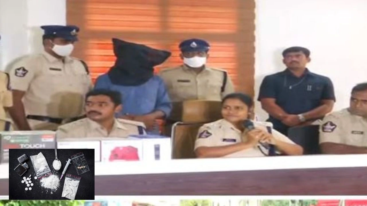 Drugs Case : విజయవాడ డ్రగ్స్ కేసులో కీలక వివరాలు సేకరణ Drugs Case : విజయవాడ డ్రగ్స్ కేసులో కీలక వివరాలు సేకరణ