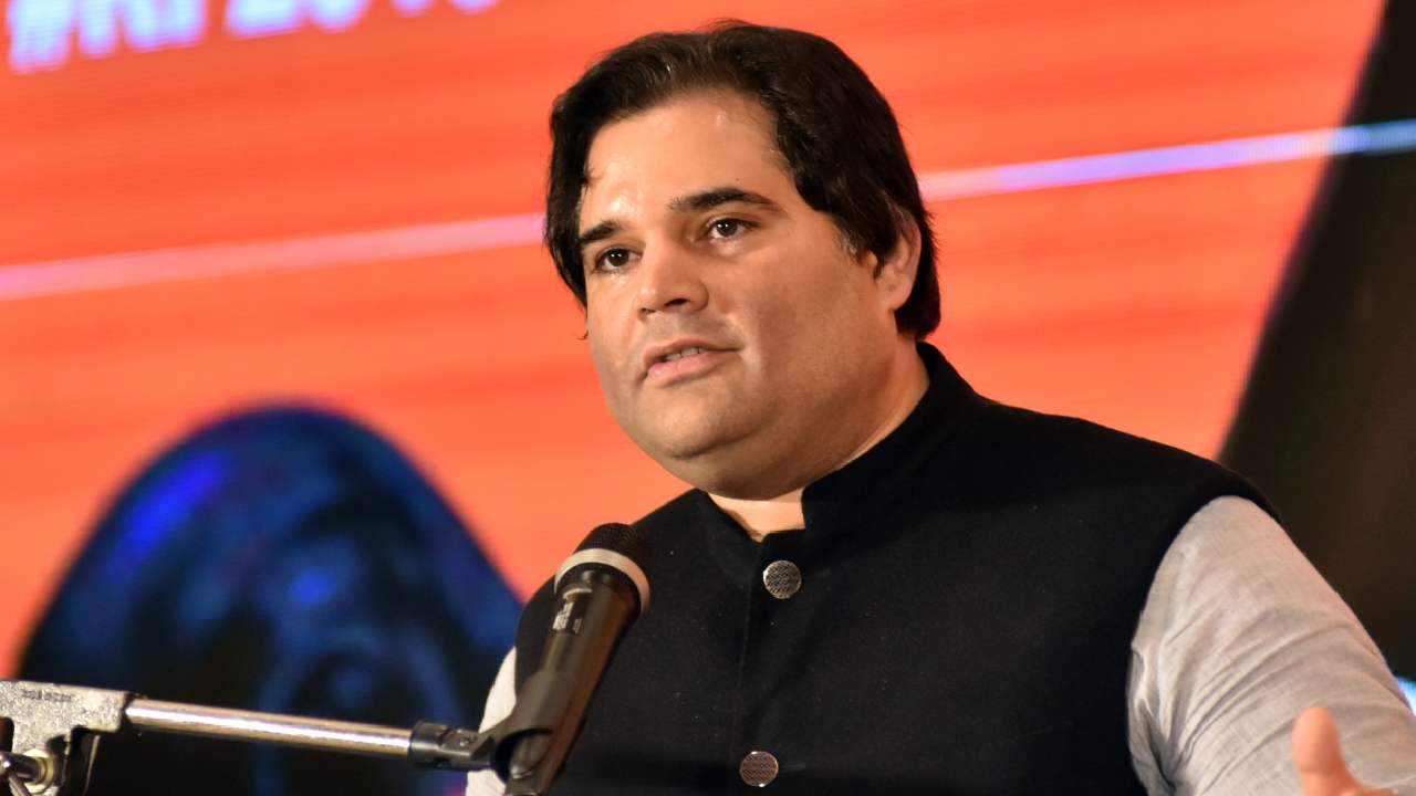 Varun Gandhi: దేశంలో 60 లక్షల ఉద్యోగాలు ఖాళీ: వరుణ్ గాంధీ Varun Gandhi: దేశంలో 60 లక్షల ఉద్యోగాలు ఖాళీ: వరుణ్ గాంధీ
