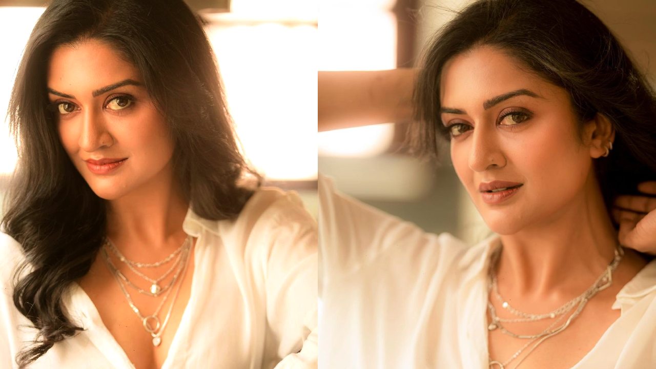 Vimala Raman Photos In White Dress Mesmerizes