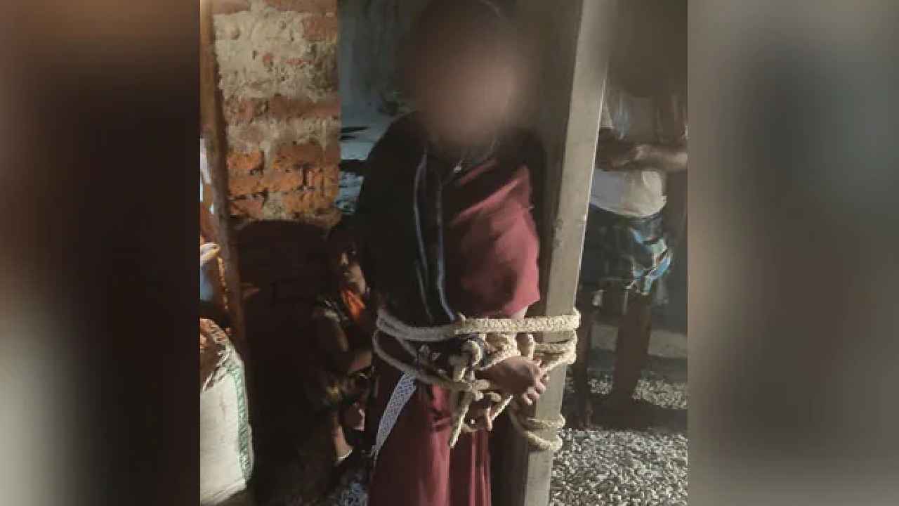 Woman Tied To Pole : వివాహేతర సంబంధం పెట్టుకుందనే అనుమానంతో.. మహిళపై దారుణం Woman Tied To Pole : వివాహేతర సంబంధం పెట్టుకుందనే అనుమానంతో.. మహిళపై దారుణం