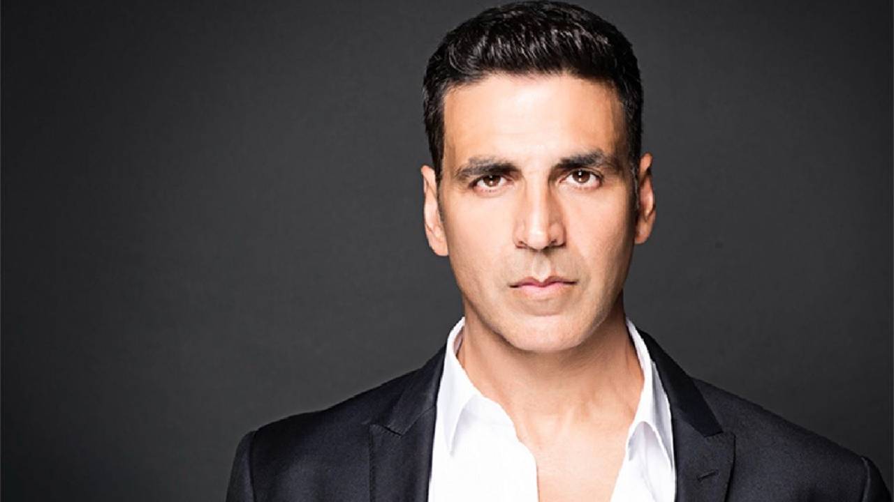 Akshay kumar : బ్రిటిష్ వాళ్ళు చేసిందే మనము చేస్తున్నాము.. సౌత్, నార్త్ అనే విభజన కరెక్ట్ కాదు.. Akshay kumar : బ్రిటిష్ వాళ్ళు చేసిందే మనము చేస్తున్నాము.. సౌత్, నార్త్ అనే విభజన కరెక్ట్ కాదు..