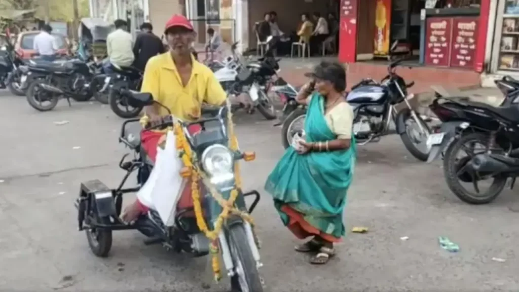Beggar Gifts Wife A Moped Worth Rs.90000