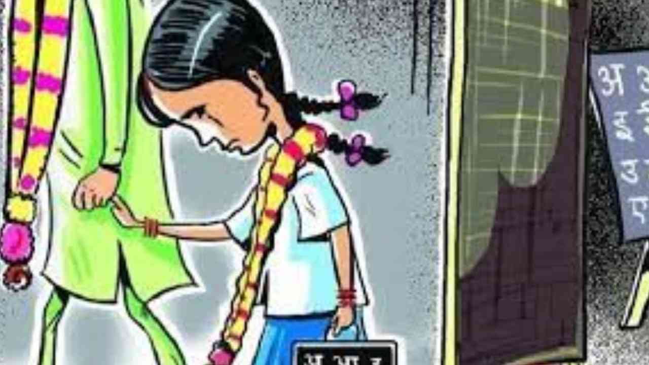 Child marriage: పుట్టిన రోజు వేడుక పేరుతో 12ఏళ్ల బాలిక పెళ్లికి యత్నం.. చాకచక్యంగా తప్పించుకున్న.. Child marriage: పుట్టిన రోజు వేడుక పేరుతో 12ఏళ్ల బాలిక పెళ్లికి యత్నం.. చాకచక్యంగా తప్పించుకున్న..