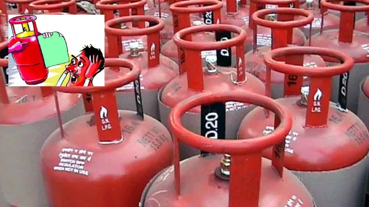 Gas Cylinder : భారీగా పెరిగిన గ్యాస్ సిలిండర్ ధర Gas Cylinder : భారీగా పెరిగిన గ్యాస్ సిలిండర్ ధర
