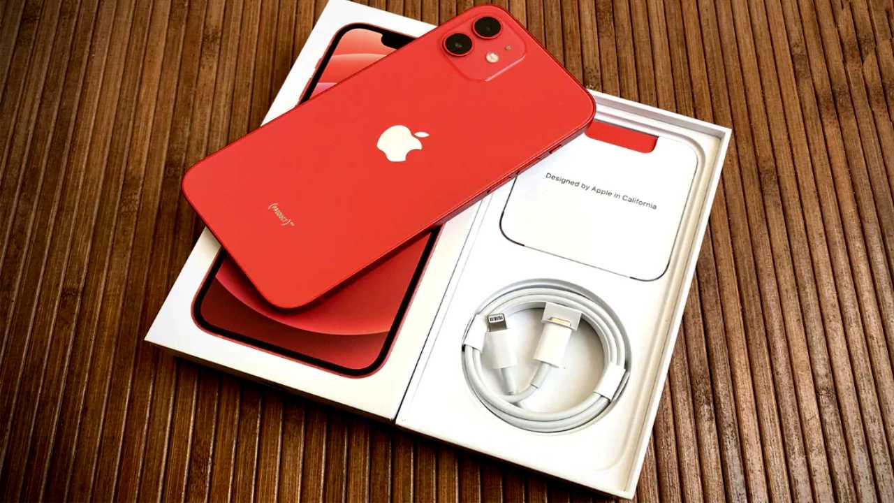 Iphone 12 Selling With Rs 12,000 Discount On Amazon With No Catch (1)